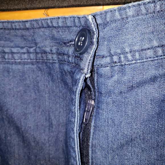 White Stag Denim Skort Size 16 EUC - Picture 3 of 4